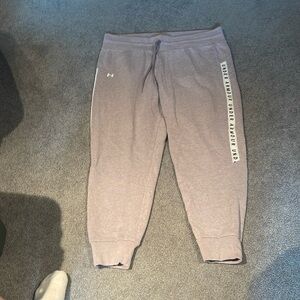 Under armour fleece jogger sweatpants in purple XL